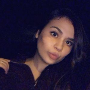 Meet your Posher, Desrae